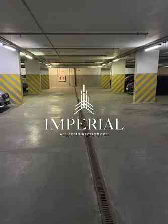 Продаж комерційне приміщення на вул. Лобановського Київ