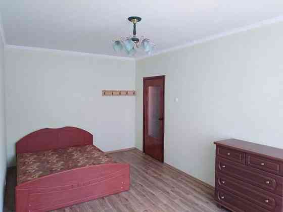 Оренда Квартира 1-кімнатна, 5/10 поверх на Заболотного, 48 Киев