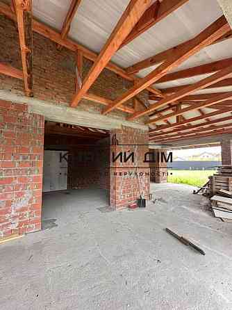 Продаж будинок Плюти, під внутрішнє оздоблення, земельної ділянки 10 стоток КОД 