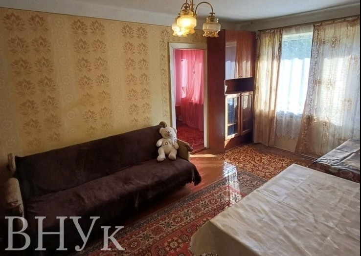 Продаж Квартира 3-кімнатна, 3/5 поверх на Проспект Свободи Uzhhorod - photo 1