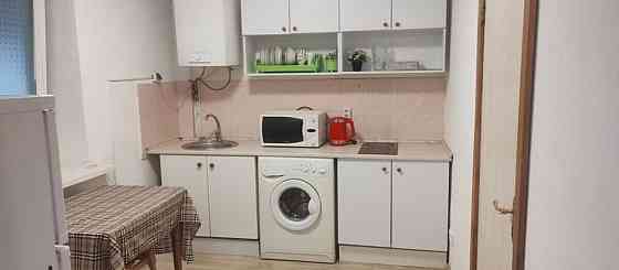 Оренда Квартира 2-кімнатна, 1/2 поверх на Планерна, 32 Kiev