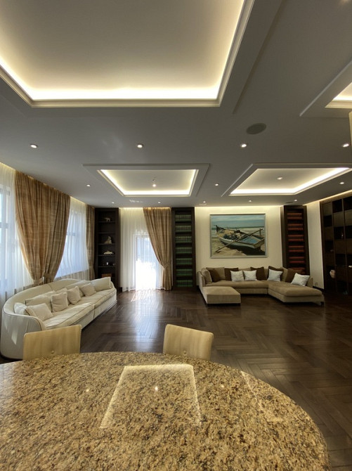 Продаж Квартира 3-кімнатна, 8/22 поверх на Генуэзская ул., 1 Одеса - фото 1