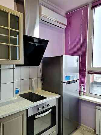 Оренда Квартира 2-кімнатна, 17/32 поверх на Жилянська, 118 Kiev