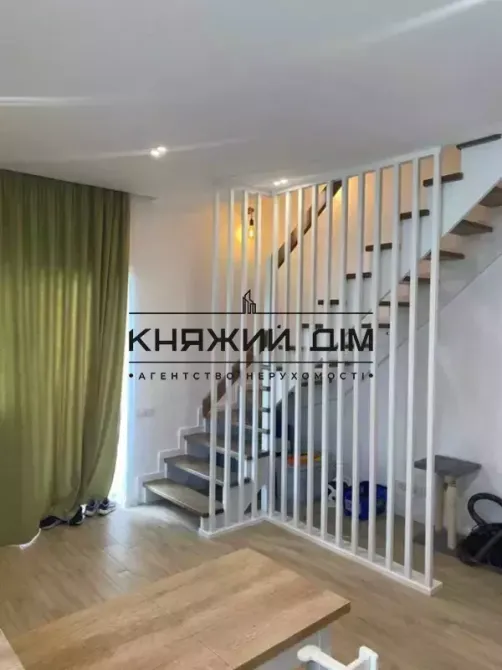 Продаж Таун хаузу С. Святопетрівське 80 м. 2 поверхрвий код 2211766  - фото 19