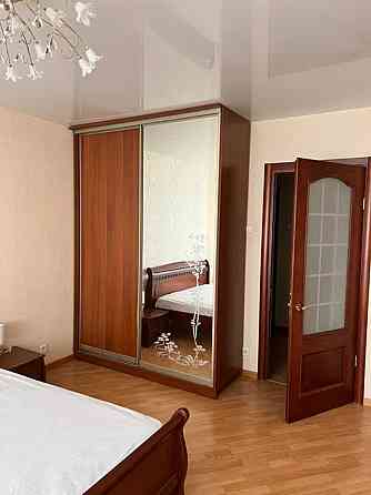 Оренда Квартира 1-кімнатна, 16/22 поверх на Олени Пчілки, 4 Kiev