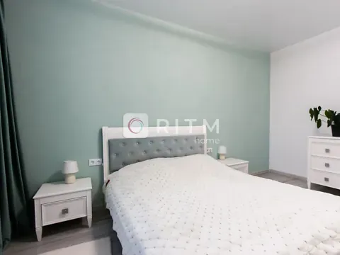 Продажа 1-этажный   83 кв.м 3 комн. на Чорновола вулиця 13  - изображение 2