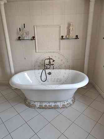 5 кімнатна, пр-т Володимира Івасюка 24, Оболонський р-н Kiev