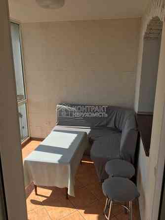 Продаж Квартира 4-кімнатна, 9/9 поверх на вул. Олексіївська Харків