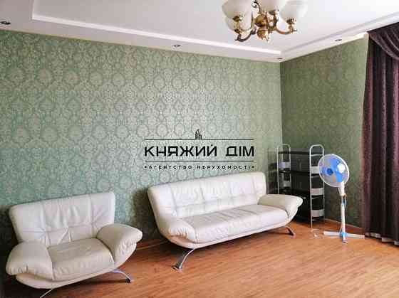 Оренда Квартира 3-кімнатна, 18/25 поверх на Здолбуновская ул. Киев