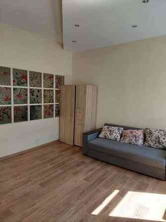 Оренда Квартира 2-кімнатна, 6/6 поверх на пл. Независимости Київ