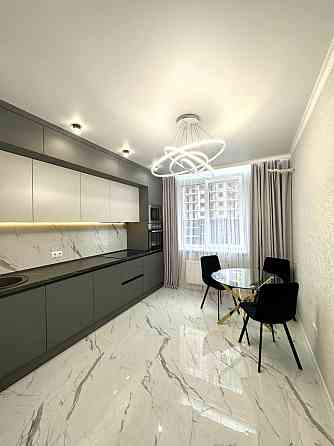 Продаж Квартира 2-кімнатна, 3/19 поверх на Жемчужная, 57 Одесса