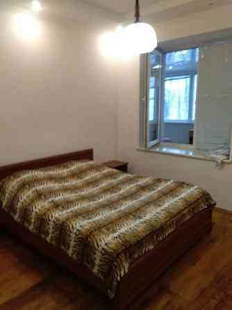 Оренда Квартира 2-кімнатна, 3/8 поверх на Победы просп. Киев