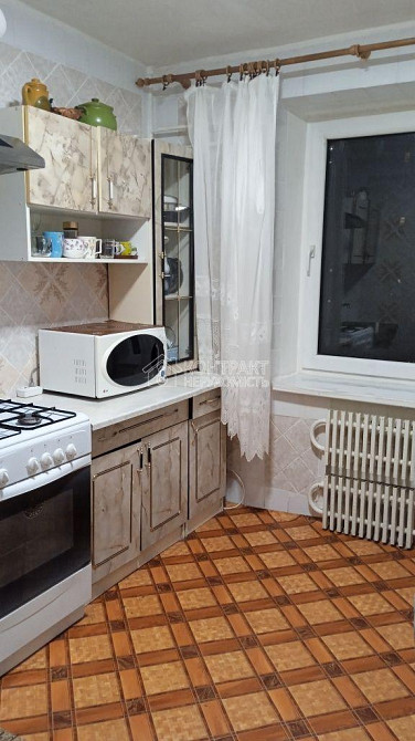 Продаж Квартира 2-кімнатна, 3/9 поверх на вул. Набережний в’їзд Pesochin - photo 1