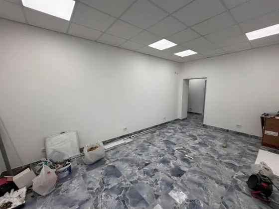 For rent Space In Residential Building area 40 sq.m floor 1 Ivano-Frankivs'k княгинен Ivano-Frankivs'k