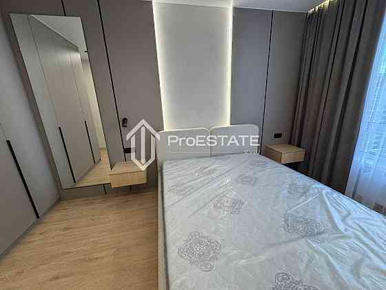 Продаж Квартира 1-кімнатна, 14/25 поверх на вул. Олександра Олеся Киев