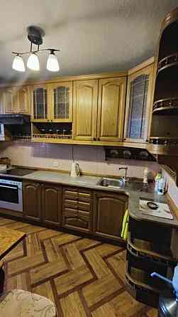 Оренда Квартира 3-кімнатна, 6/13 поверх на Антоновича ул. (Горького), 112 Kiev