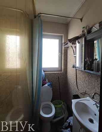 Продаж Квартира 3-кімнатна, 1/3 поверх на Шиптицького Чернівці