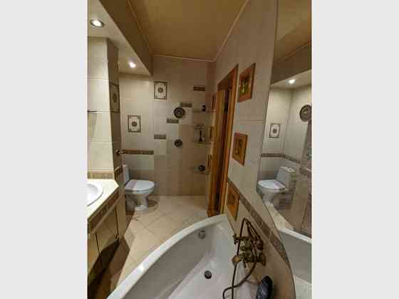 Продаж 3к Квартира 91 кв.м бул. Шевченка, 250 Черкаси