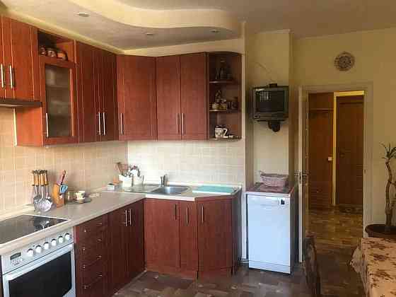 Оренда Квартира 1-кімнатна, 2/18 поверх на Харьковское шоссе Київ