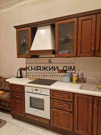 Оренда Квартира 3-кімнатна, 4/5 поверх на вул. Курская ул./Генерала Генадія Воробйова Київ