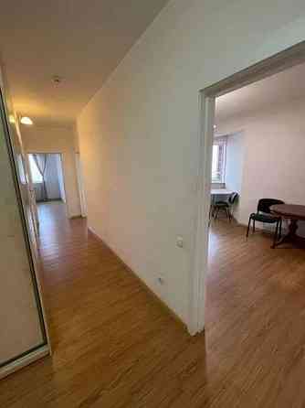 Оренда Квартира 3-кімнатна, 12/25 поверх на ул. Срибнокильская Kiev