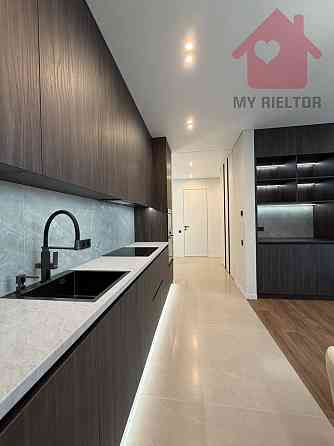 Продаж Квартира 2-кімнатна, 6/9 поверх на Легоцького Ужгород