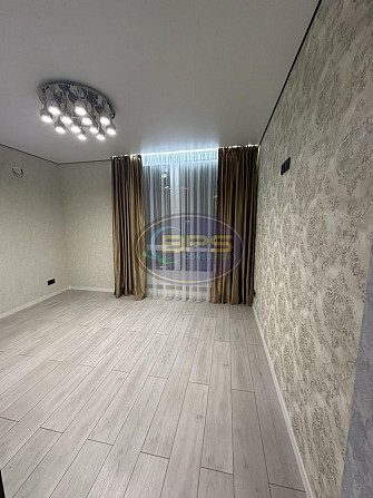 Продаж 3-кімнатна квартира Крижанівка (Комінтернівський район) - фото 8