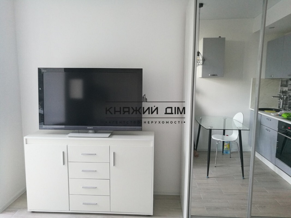 Оренда Квартира 1-кімнатна, 2/6 поверх на Соловцова Николая ул. Kiev - photo 2