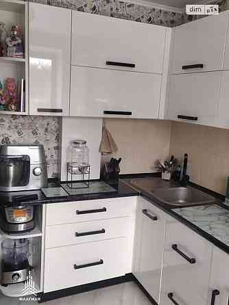 Продаж Квартира 3-кімнатна, 3/3 поверх на Гніванське шосе Вінниця