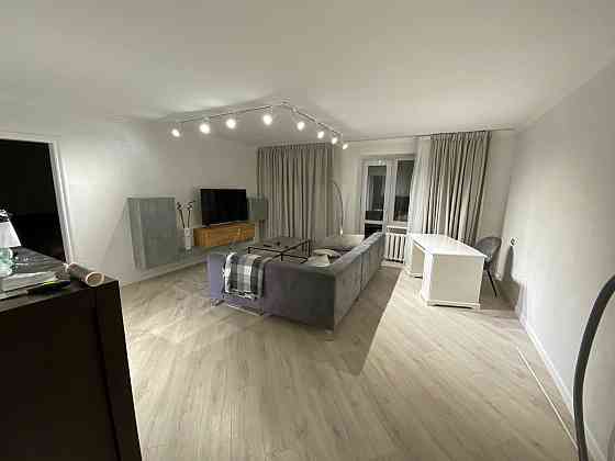 В продаже 3-х комнатная квартира на Фонтане, парк Победы Odessa