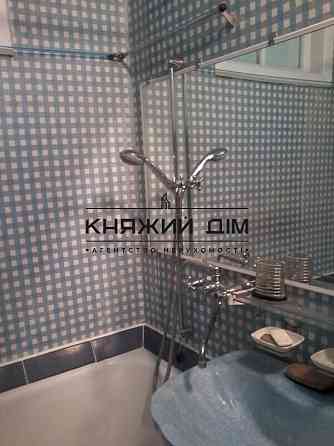 Оренда Квартира 2-кімнатна, 3/3 поверх на Межевая ул. Kiev