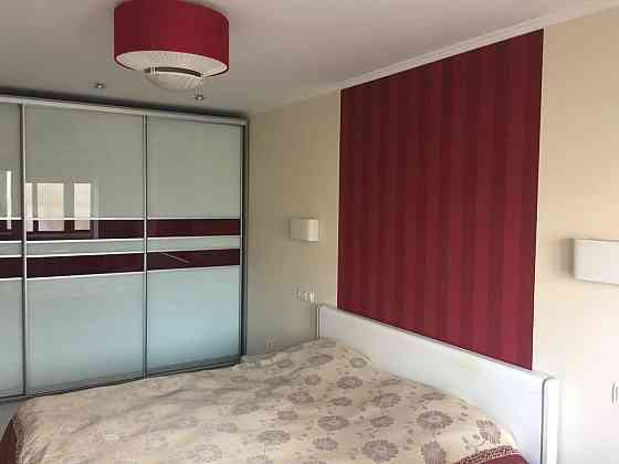 Оренда Квартира 2-кімнатна, 3/5 поверх на вул. Оболонська, 38 Kiev