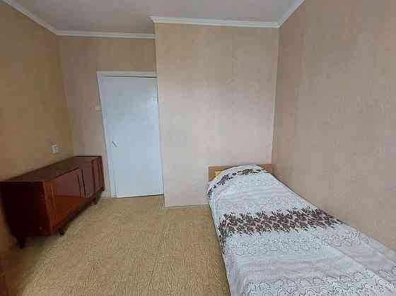 Продаж Квартира 3-кімнатна, 8/9 поверх на Варненская ул. Одеса