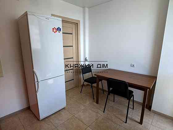 Продаж Квартира 1-кімнатна, 23/26 поверх на Крушельницкой Соломии ул. Киев