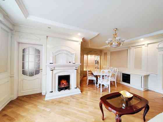 Продаж 3к Квартира 103 кв.м Велика Житомирська вул. Kiev