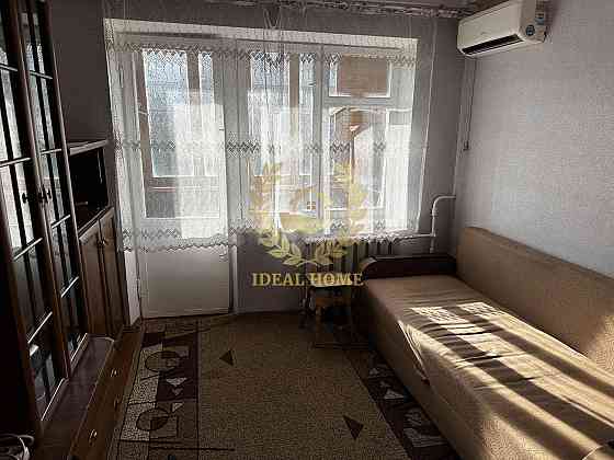 Продам двокімнатну комунальну квартиру Соломʼянський р-н Київ