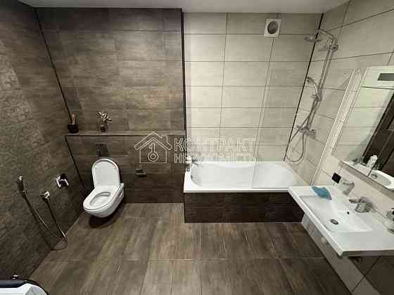 Продаж Квартира 3-кімнатна, 6/9 поверх на вул. Героїв Харкова Харків