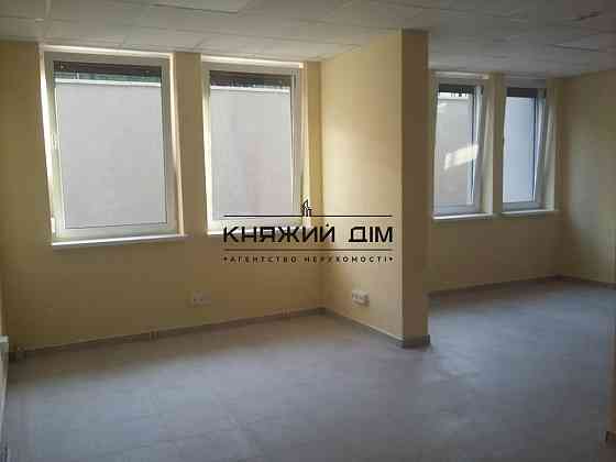 Продаж офісне приміщення на Феодосийская ул. поверх - 1/2 Київ