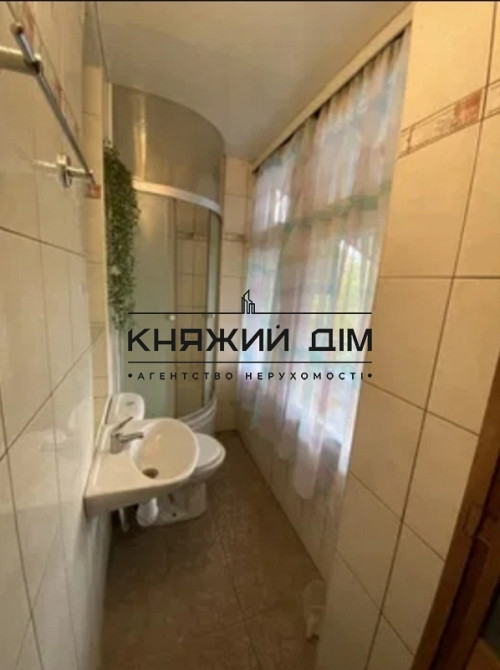 Продаж будинку з гаражем в мальовничому місці,біля озера і лісу у смт Лісове. № 2211608  - фото 12