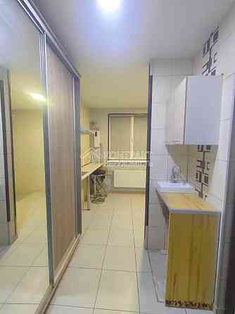 Продаж Квартира 1-кімнатна, 1/3 поверх на вул. Лесі Українки Kharkiv