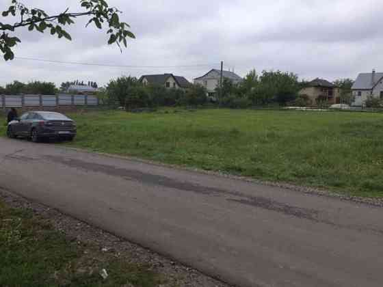 Продаж земельної ділянки 12 соток на Сухомлинского 