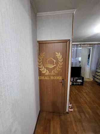 Продаж Квартира 1-кімнатна, 2/3 поверх на Воскресенский пр., 9 Киев