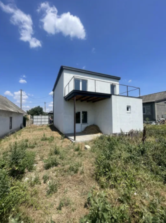 Продам новый 2-х этажный дом в центре Иваново (Лиманский р-н, 8 км от Одессы) Андрієво-Іванове