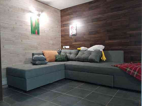 Продаж Квартира 1-кімнатна, 2/5 поверх на Горіхуватський шлях вул. (Генерала Родимцева), 3а Kiev