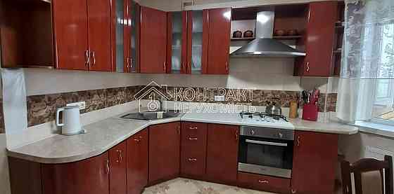 Продаж Квартира 2-кімнатна, 6/9 поверх на вул. Тракторобудівників Kharkiv