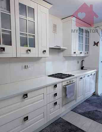 Продаж Квартира 3-кімнатна, 6/6 поверх на Лінтура П. Uzhhorod