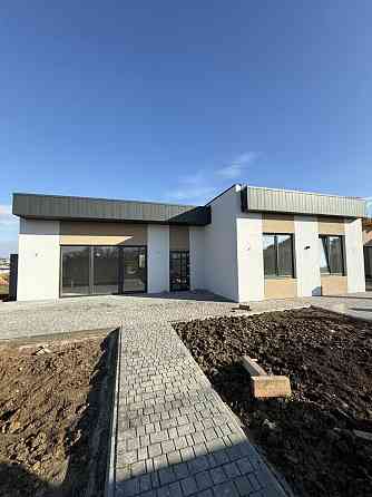 Продаж Будинок 4-кімнатний на Массив 21 ул. Лиманка