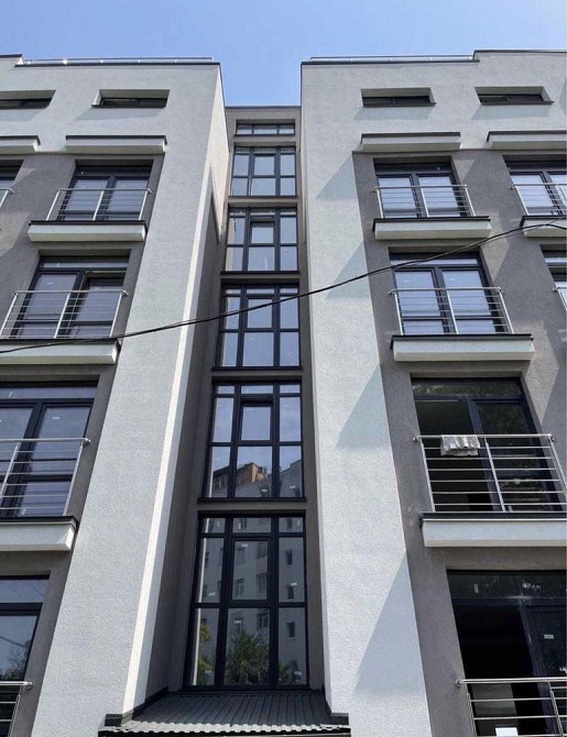 Продаж Квартира 4-кімнатна, 4/5 поверх на вул. В'ячеслава Чорновола Львов - изображение 1