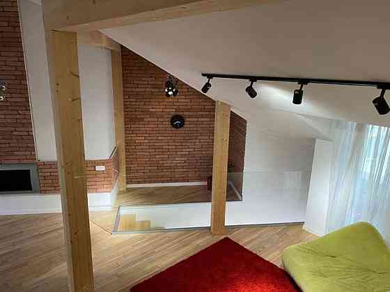 Продаж Квартира 4-кімнатна, 10/11 поверх на вул. Івасюка В. Івано-Франківськ