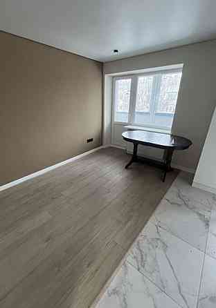 Оренда Квартира 1-кімнатна, 3/4 поверх на вул. Київська Кременец